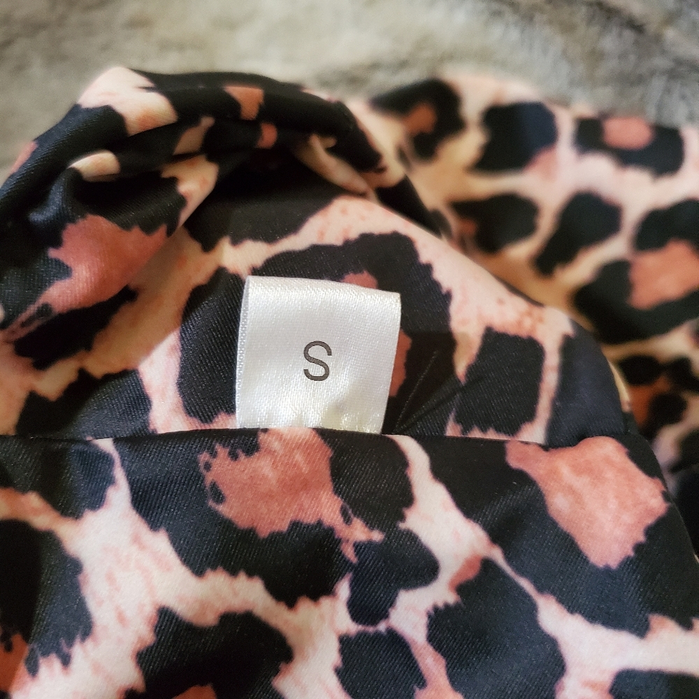 Cheetah print two piece bikini - Picture 2 of 5